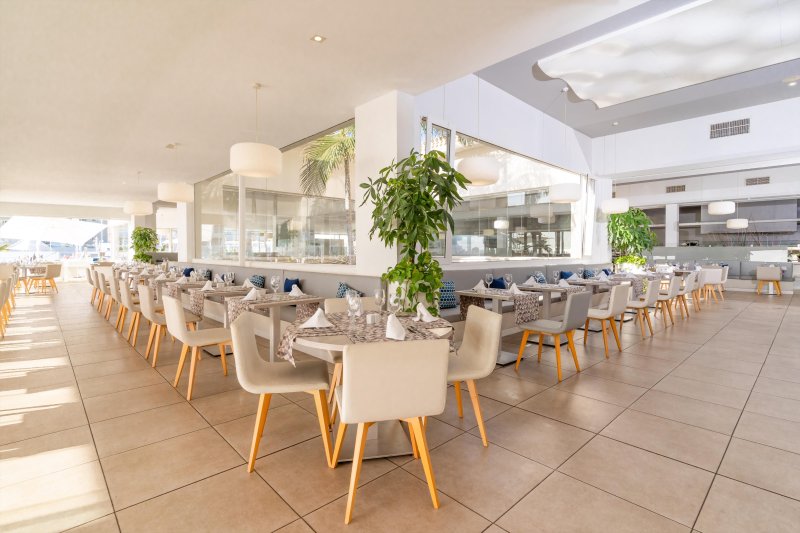 Tenerife utazás Hovima Costa Adeje