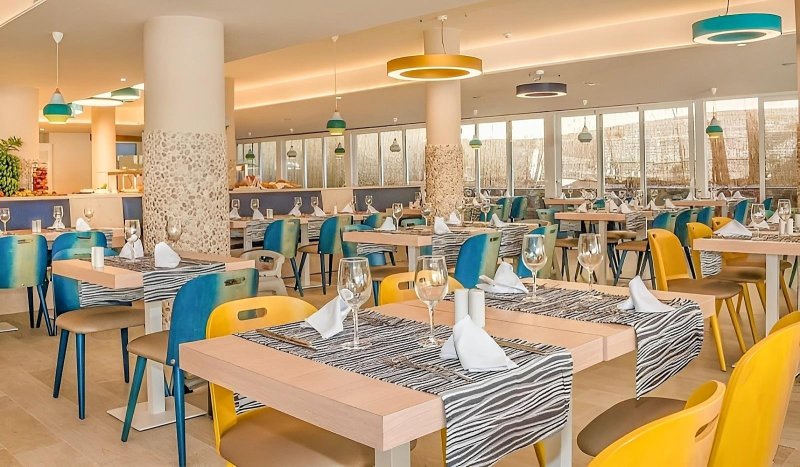 Hovima La Pinta Beachfront Family Hotel Tenerife Costa Adeje