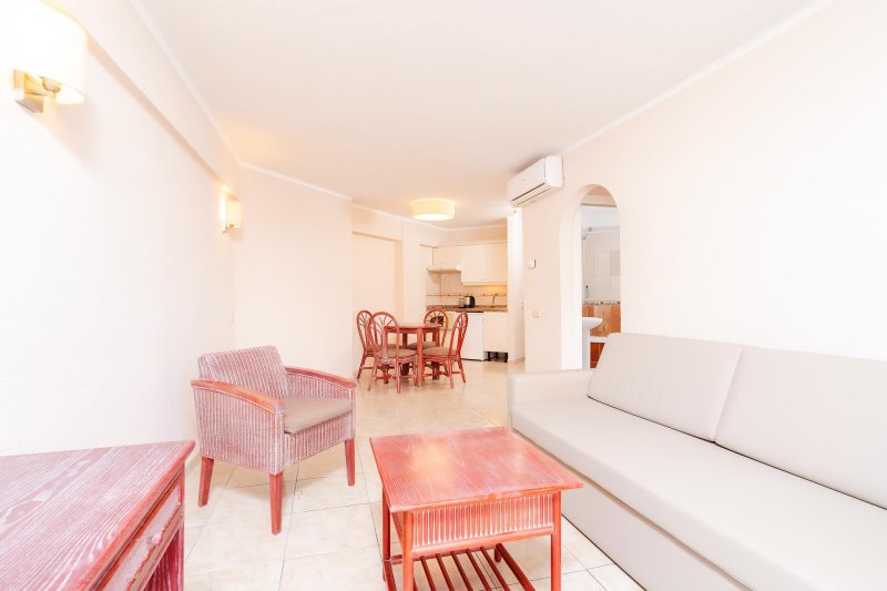 Tenerife utazás Hovima Santa Maria