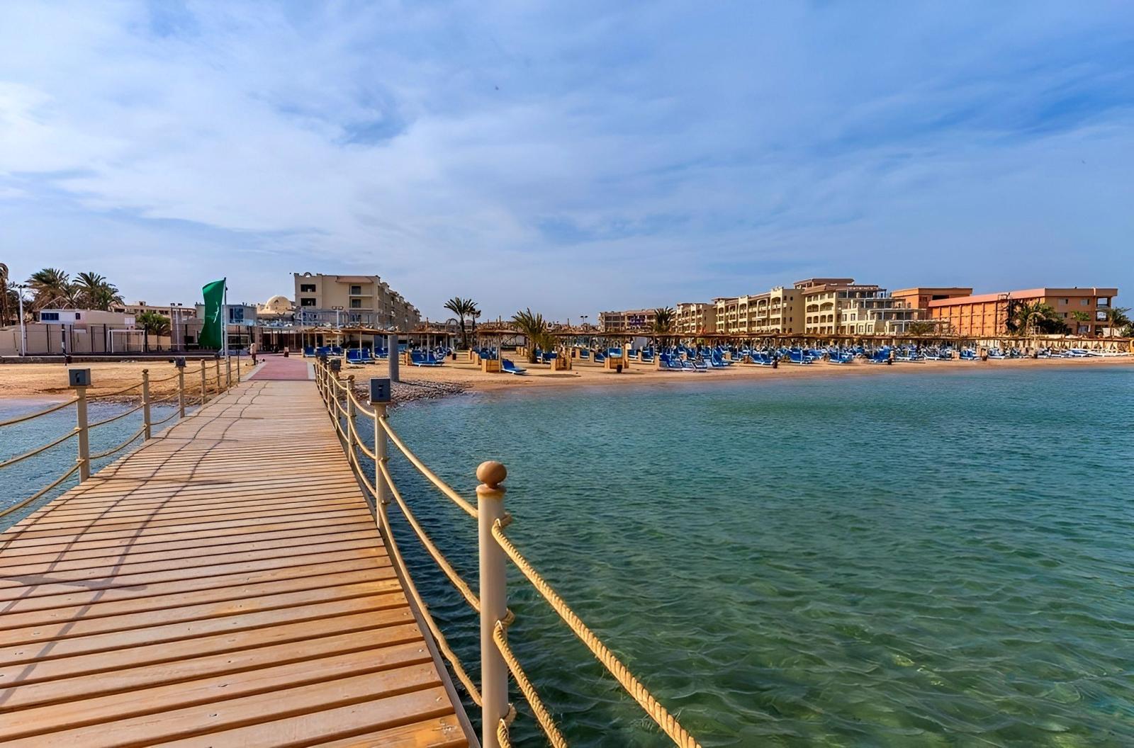 Pickalbatros White Beach Resort Hurghada