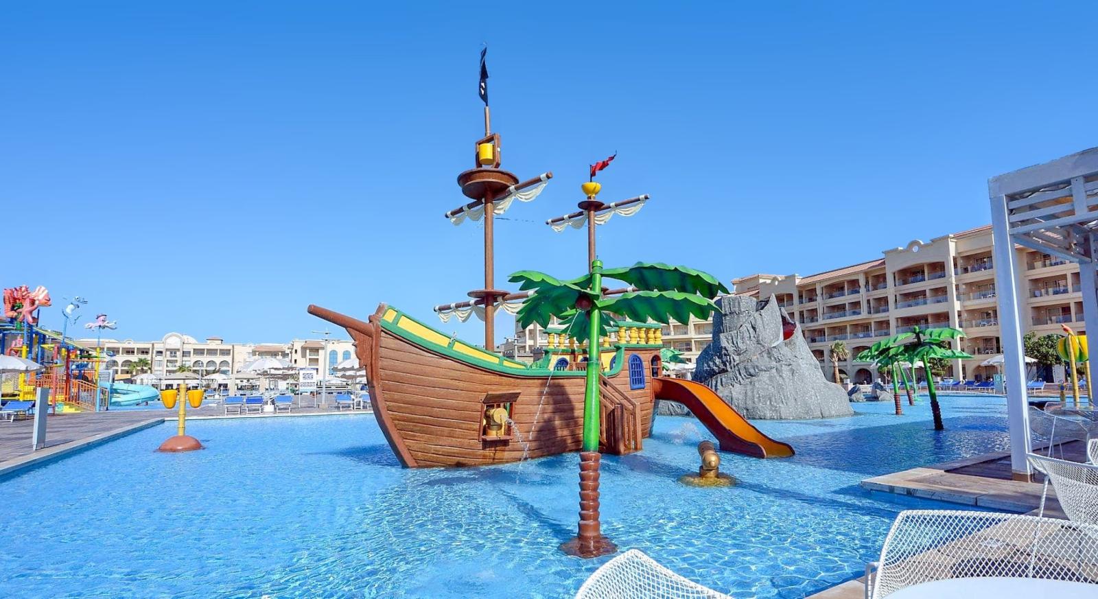Pickalbatros White Beach Resort Hurghada