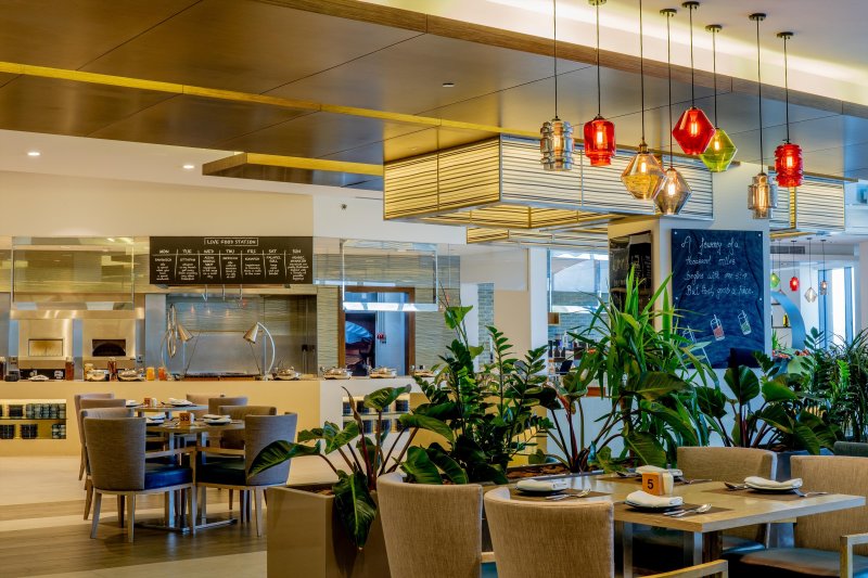 Dubai utazás Hyatt Regency Dubai Creek Heights