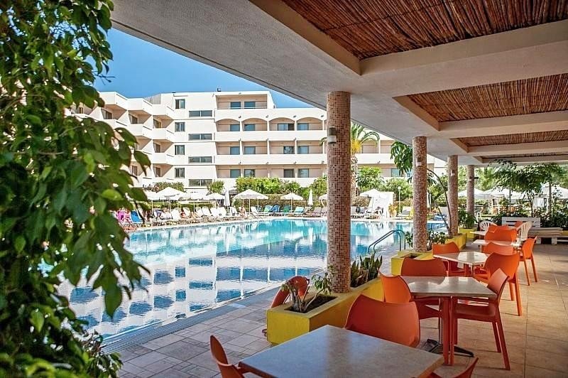 Rodosz Ialyssos utazás Ialyssos Bay