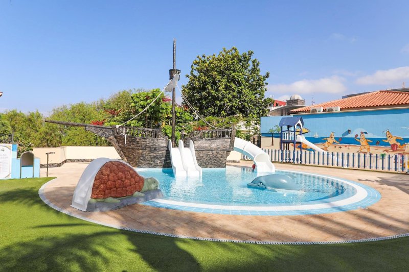 Tenerife Costa Adeje utazás Iberostar Selection Anthelia