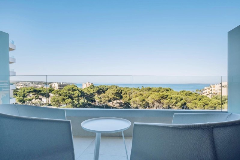 Kétágyas szoba tengerre néző kilátással