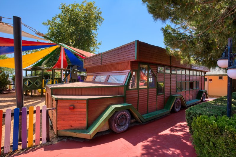 Alanya utazás Incekum Beach Resort