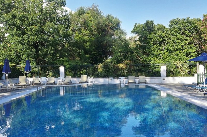 Korfu utazás Ipsos Beach