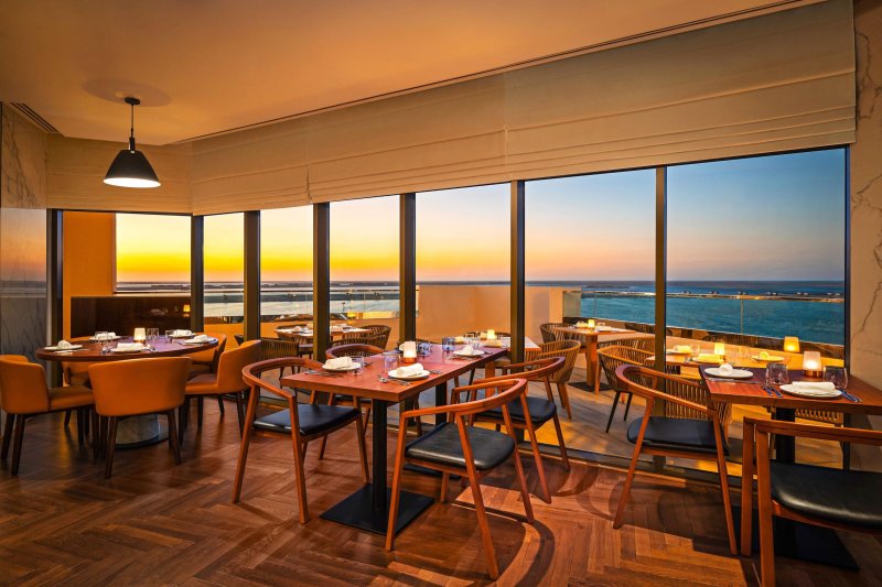 Dubai utazás Ja Lake View