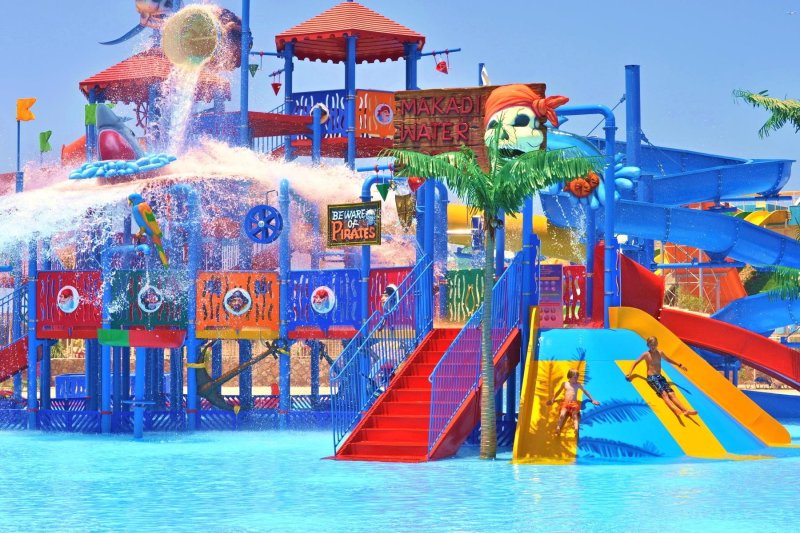 Hurghada utazás Jaz Makadina