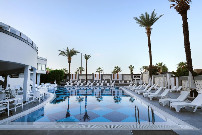 Alanya utazás Kaila Beach