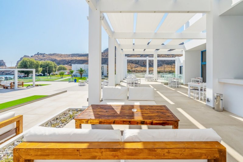 Rodosz utazás Kamari Plus