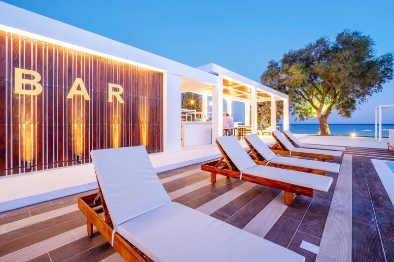 Rodosz utazás Kamari Plus