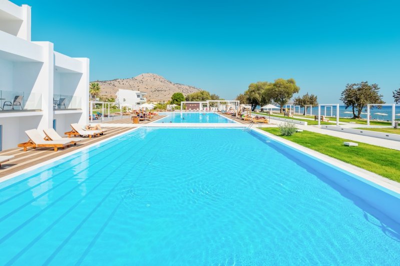 Rodosz utazás Kamari Plus