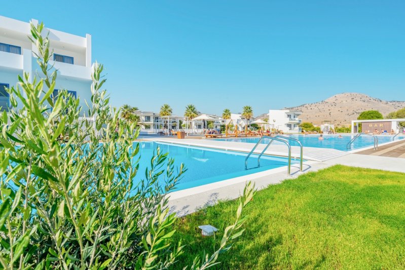 Rodosz utazás Kamari Plus