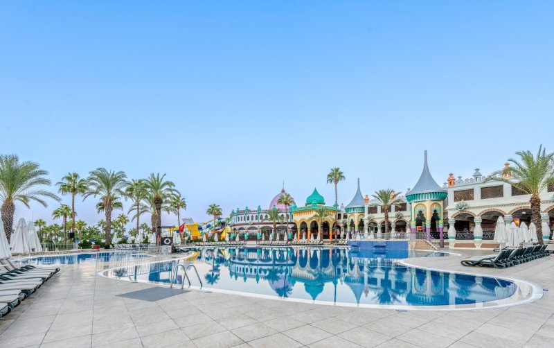 Side utazás Kamelya Aishen K. Club