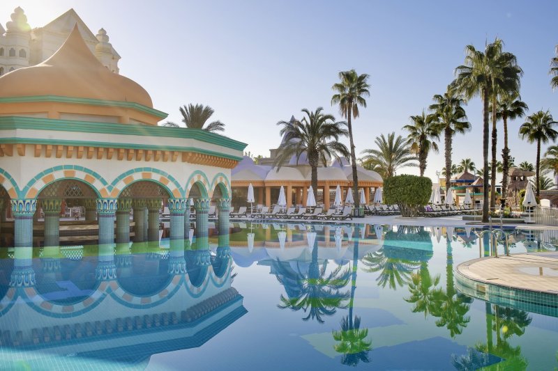 Side utazás Kamelya Aishen K. Club