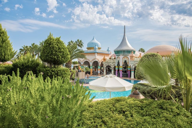 Side utazás Kamelya Aishen K. Club