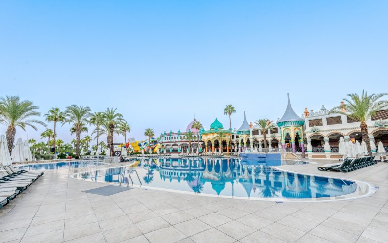 Side utazás Kamelya Selin