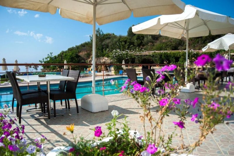 Kefalónia utazás Karavados Beach