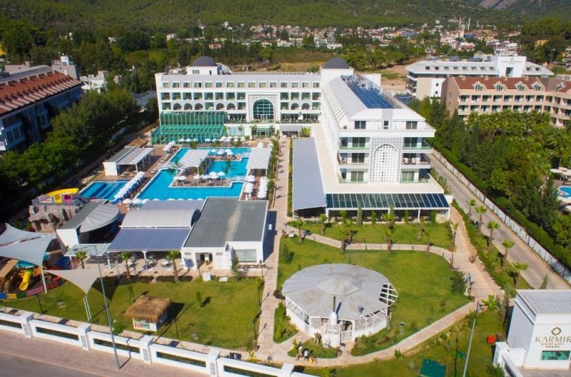 Kemer utazás Karmir Resort