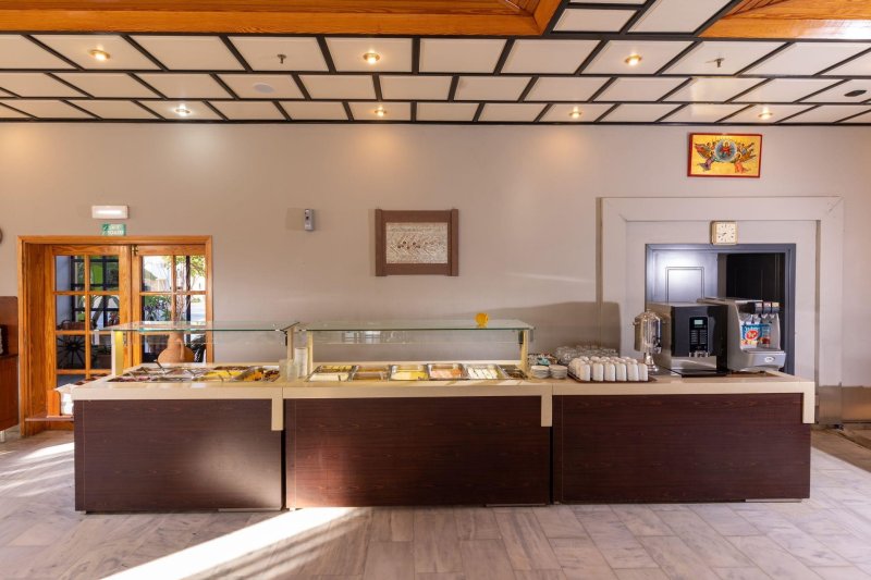 Kréta Adelianos Kampos utazás Kathrin Beach