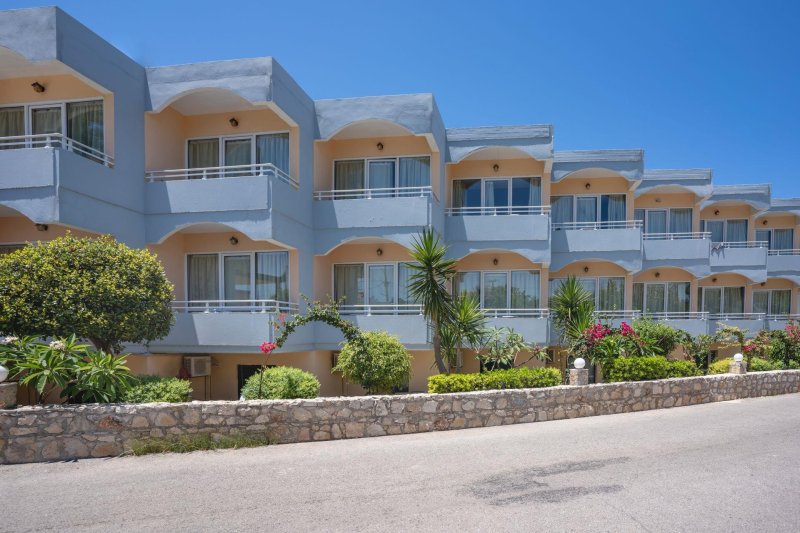 Kréta Adelianos Kampos utazás Kathrin Beach