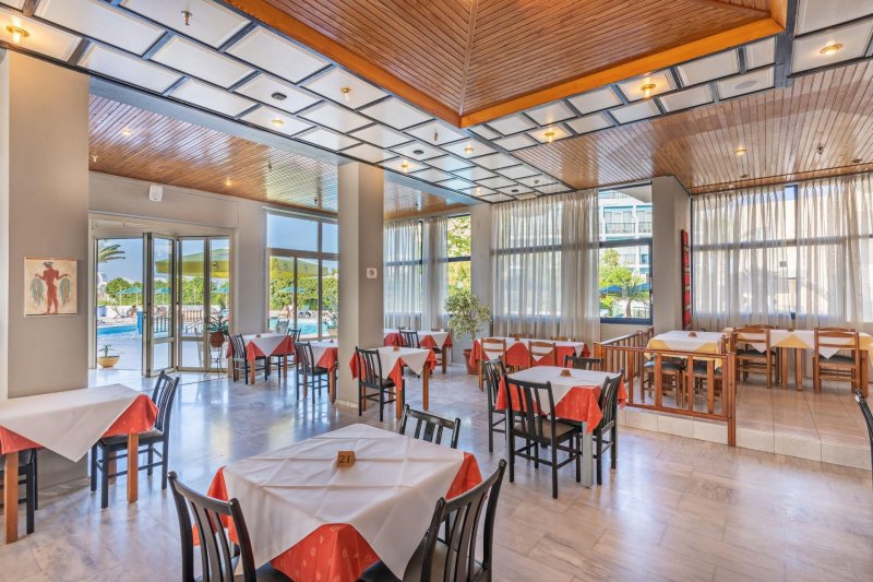 Kréta Adelianos Kampos utazás Kathrin Beach