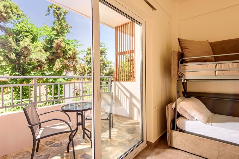 Családi szoba erkéllyel