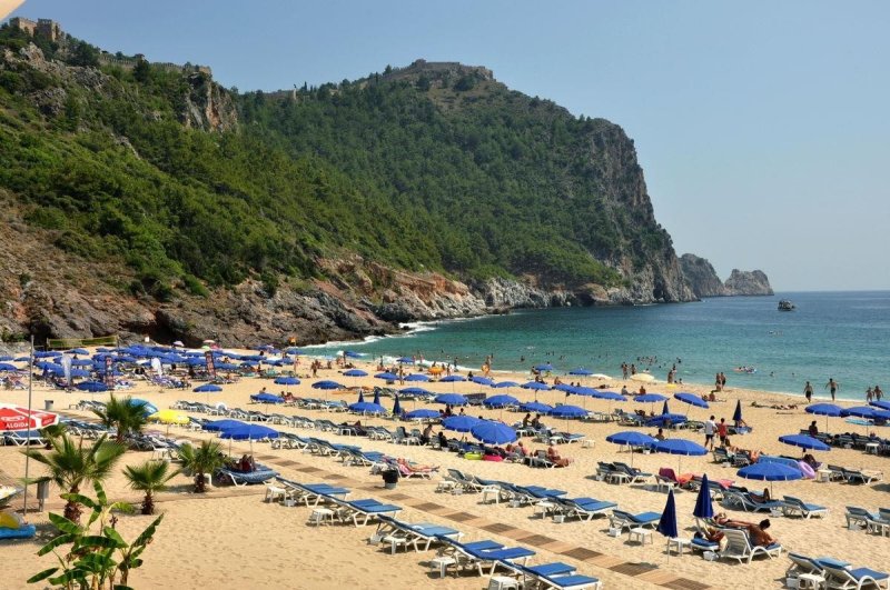 Alanya utazás Kleopatra Atlas