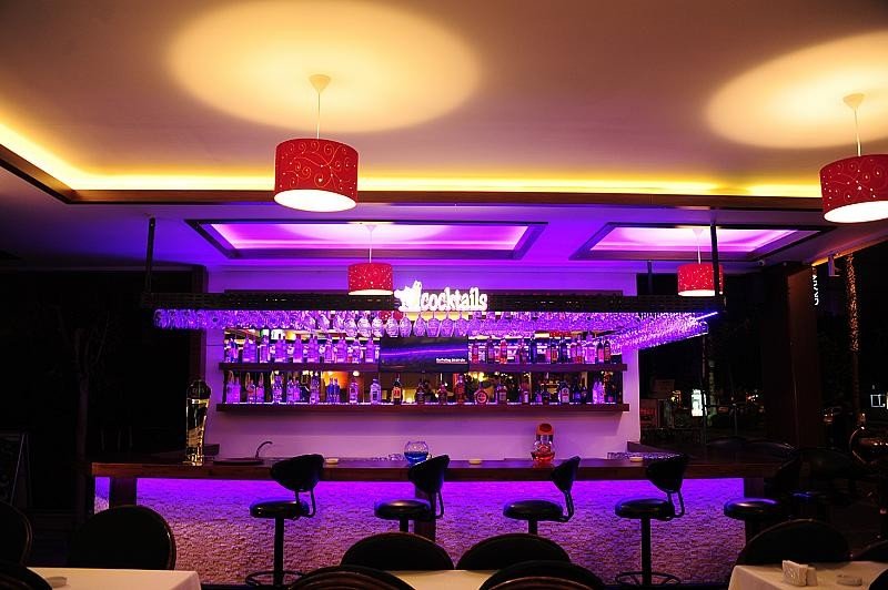 Alanya utazás Kleopatra Blue Hawaii 