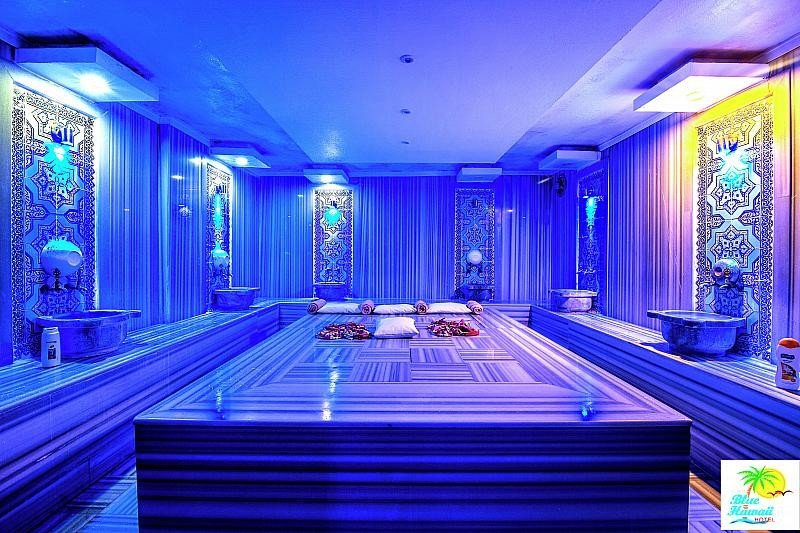 Alanya utazás Kleopatra Blue Hawaii 