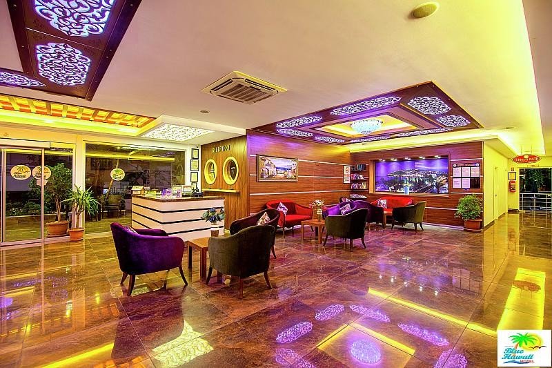 Alanya utazás Kleopatra Blue Hawaii 