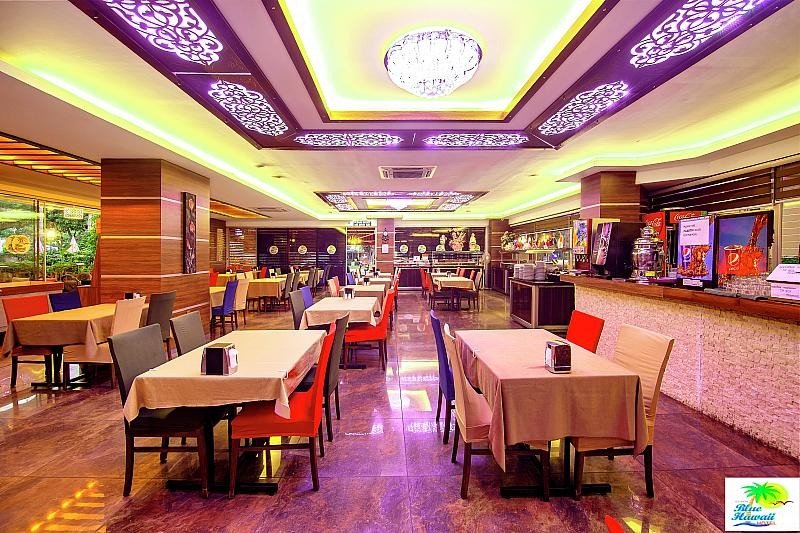 Alanya utazás Kleopatra Blue Hawaii 