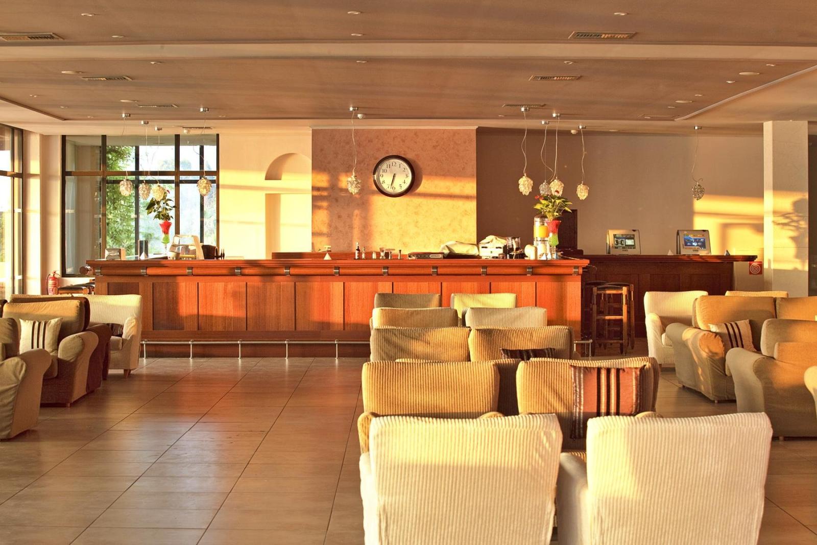 Aeolos Beach Resort Korfu Perama