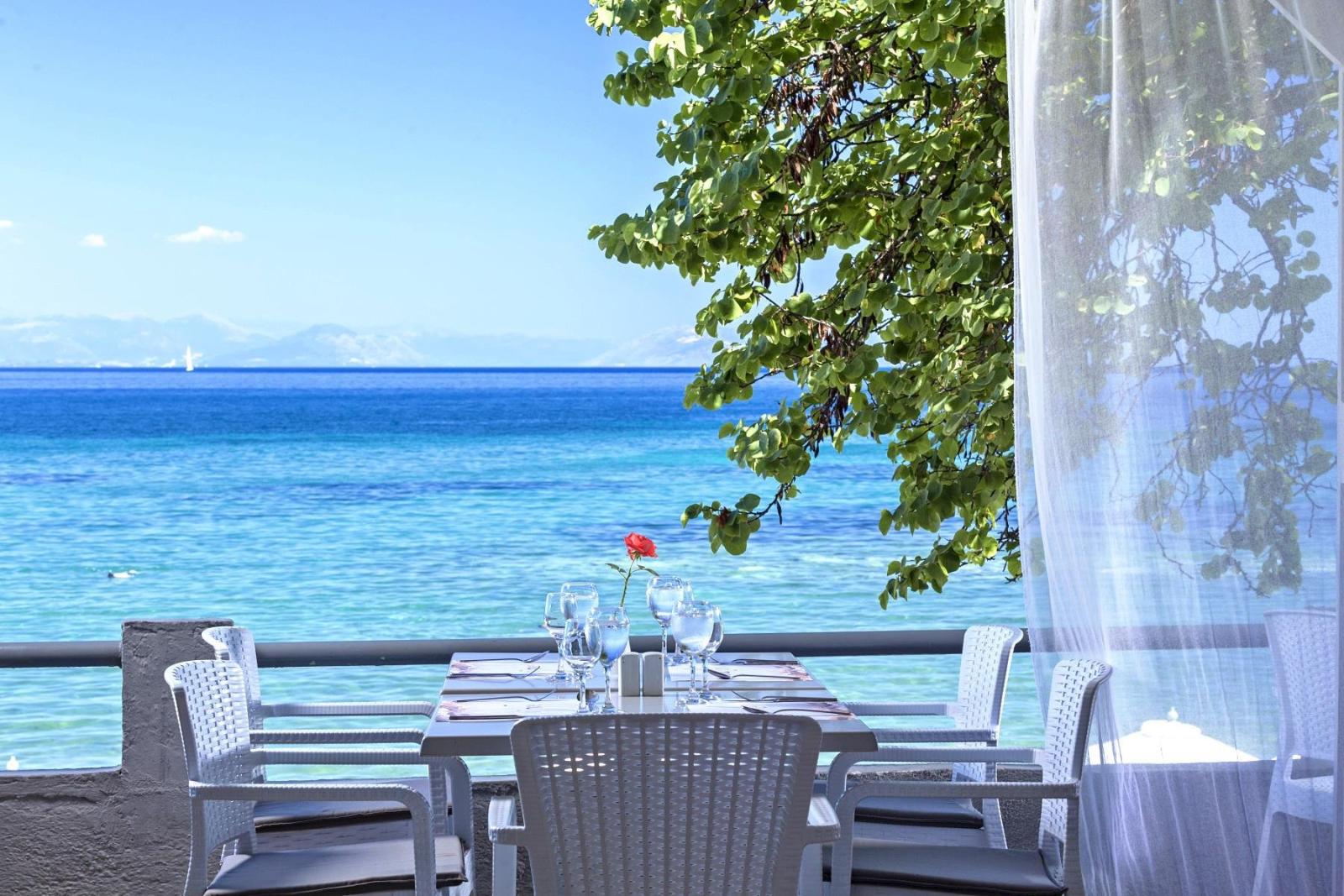 Aeolos Beach Resort Korfu Perama