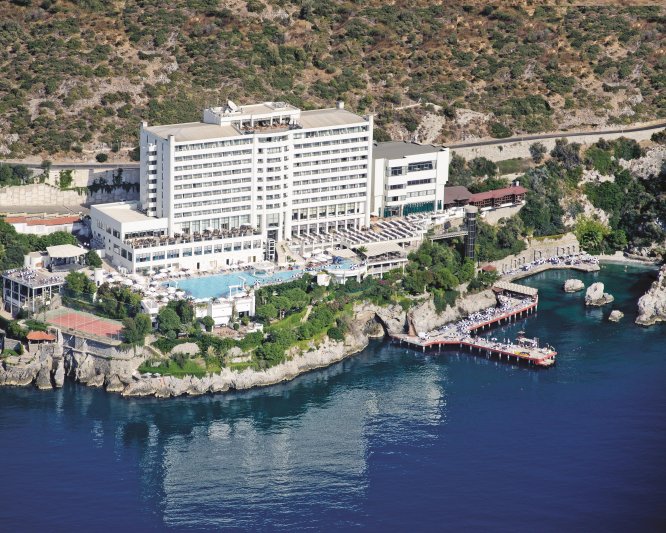 Kusadasi utazás Korumar De Luxe