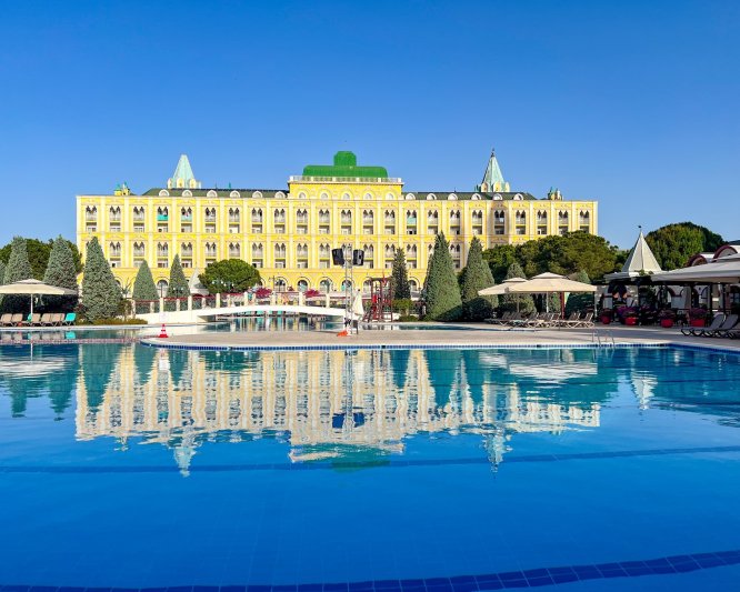 Antalya utazás Asteria Kremlin Palace 