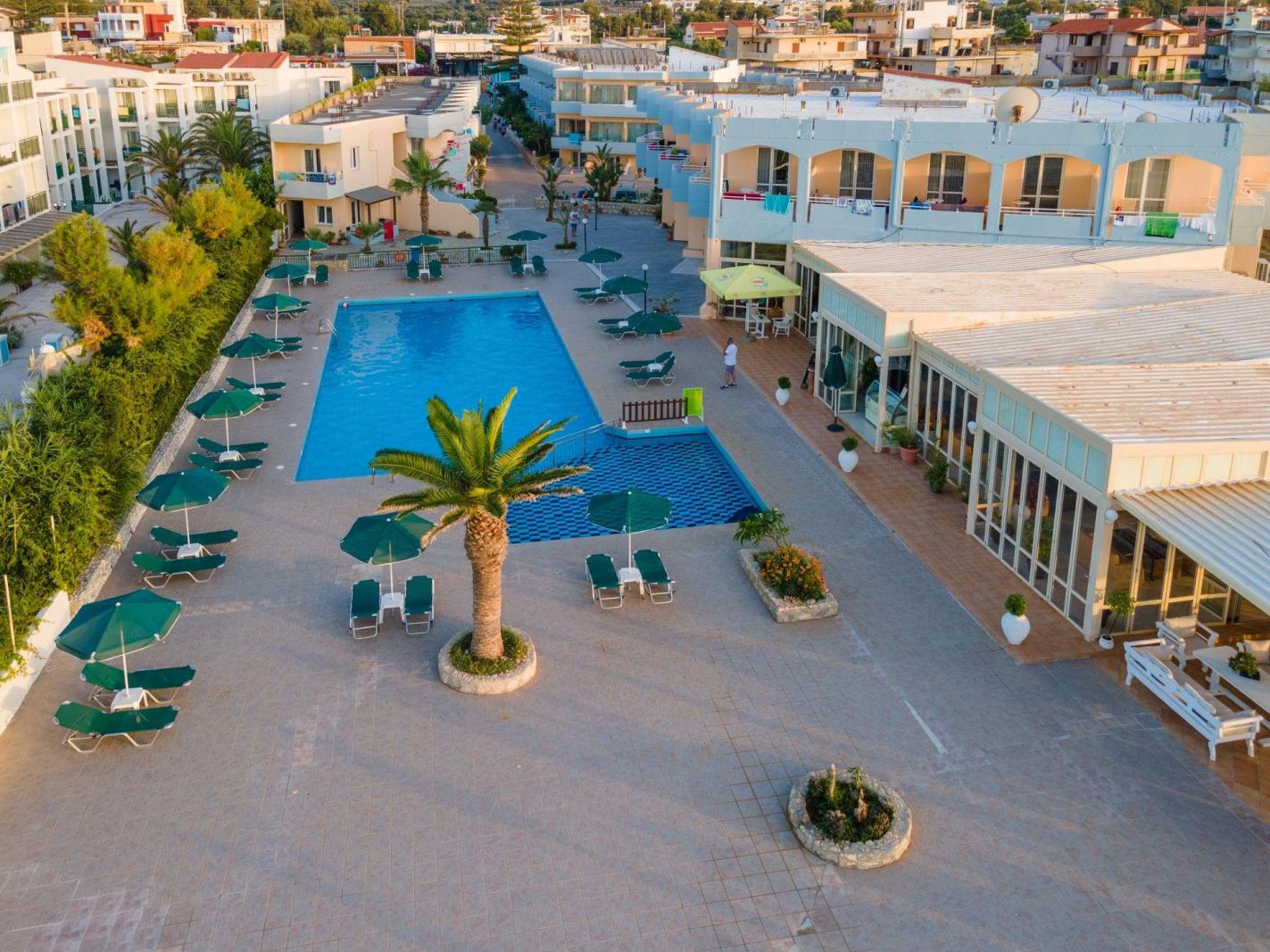 Kathrin Beach Kréta Adelianos Kampos