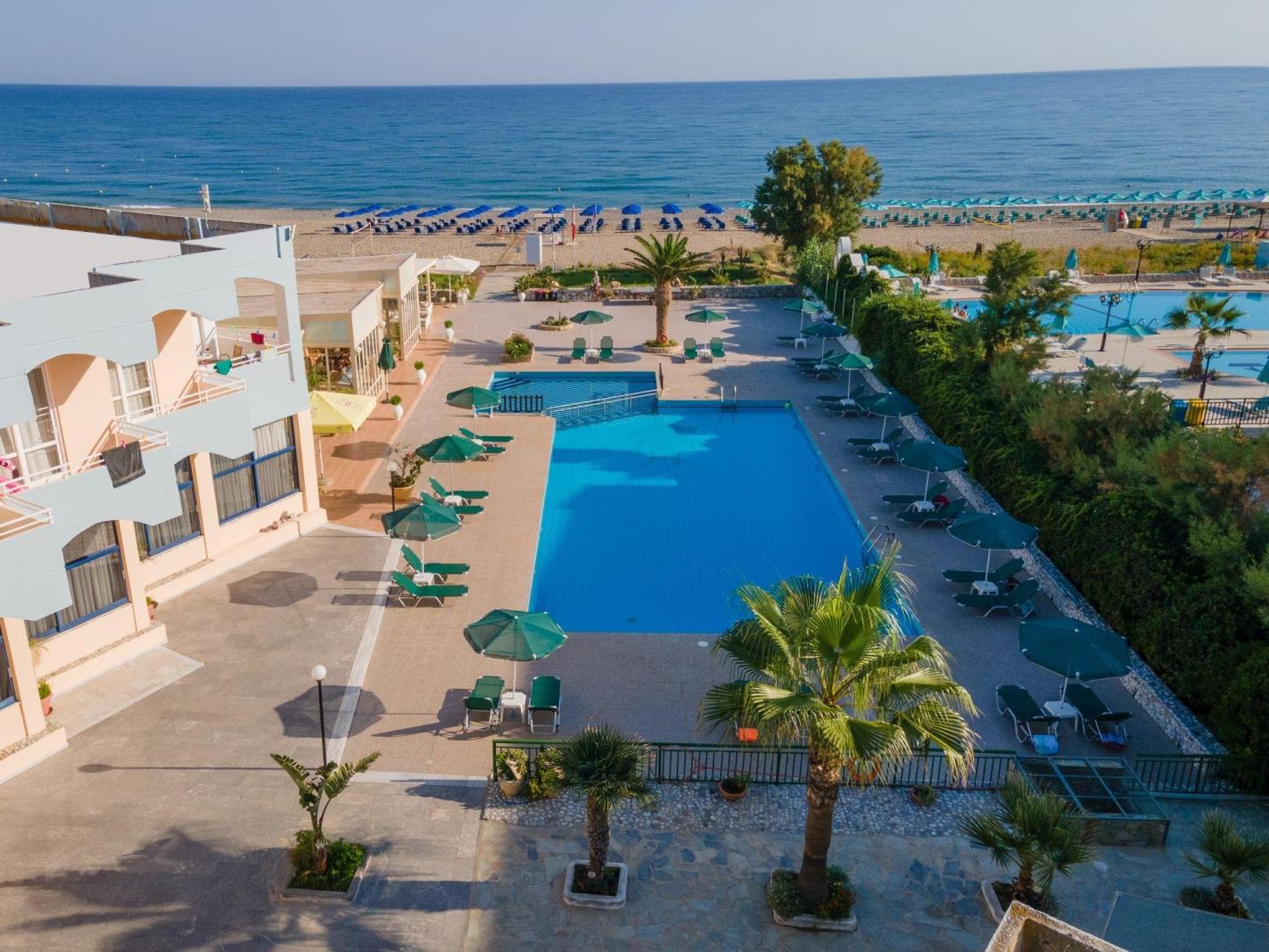Kathrin Beach Kréta Adelianos Kampos