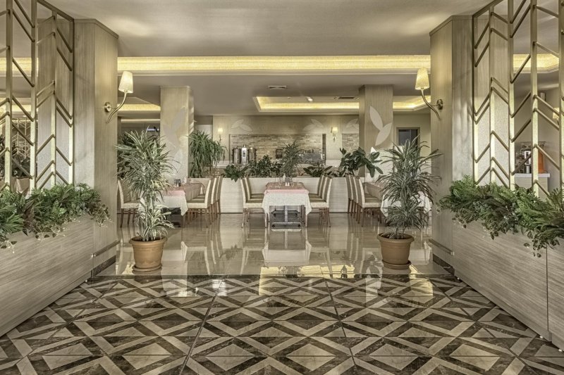 Kusadasi utazás Kustur Club Holiday Village