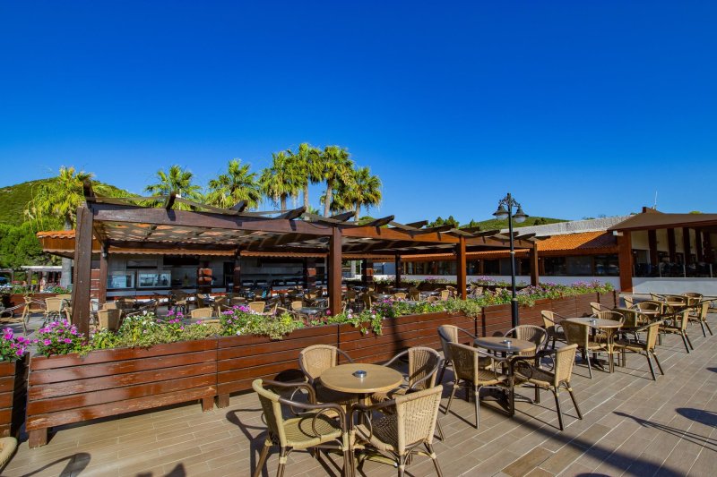 Kusadasi utazás Kustur Club Holiday Village