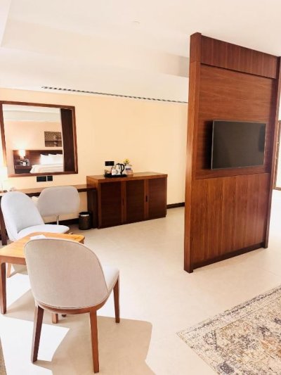 Szalála utazás Kyriad Hotel