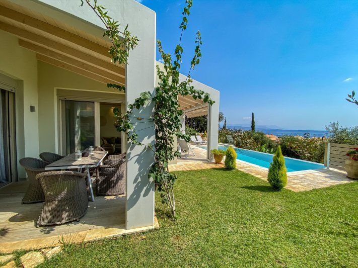 Villa - 2 hálószoba - saját medence