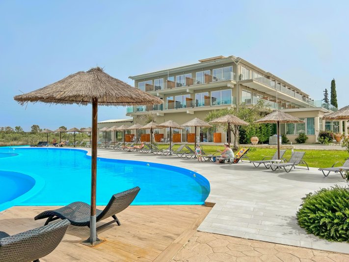 Korfu utazás Laguna Holiday Resort