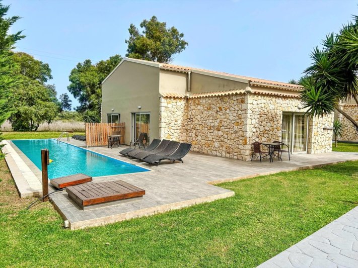 Korfu utazás Laguna Holiday Resort