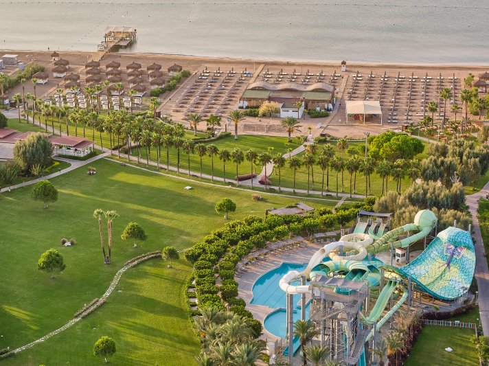 Antalya utazás Lara Barut Collection