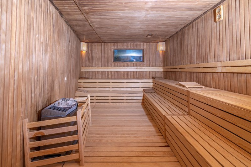 Antalya utazás Lara Barut Collection