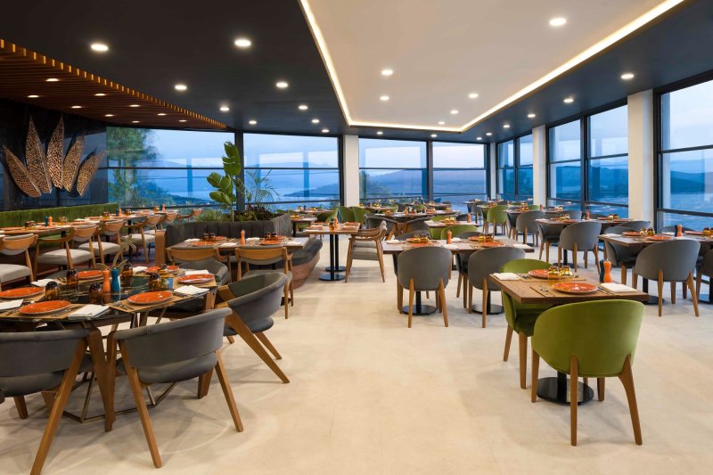 Bodrum utazás Le Meridien Bodrum Beach Hotel