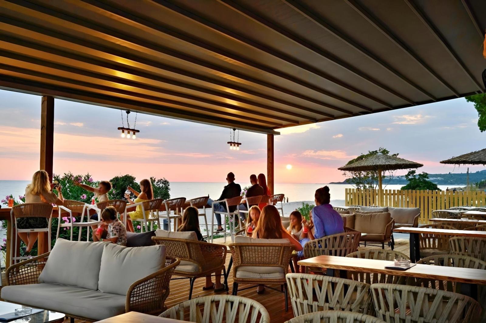 Ninos Grand Beach Hotel & Resort Lefkada-sziget