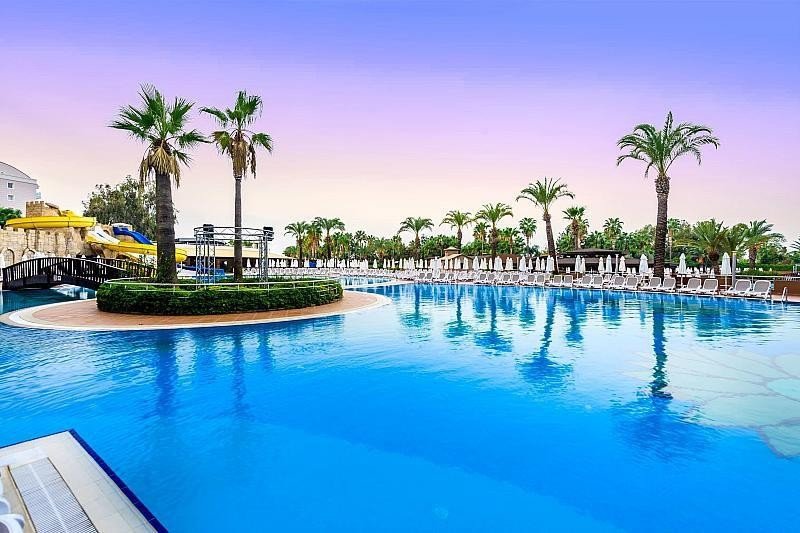 Alanya utazás Leodikya Kirman Premium